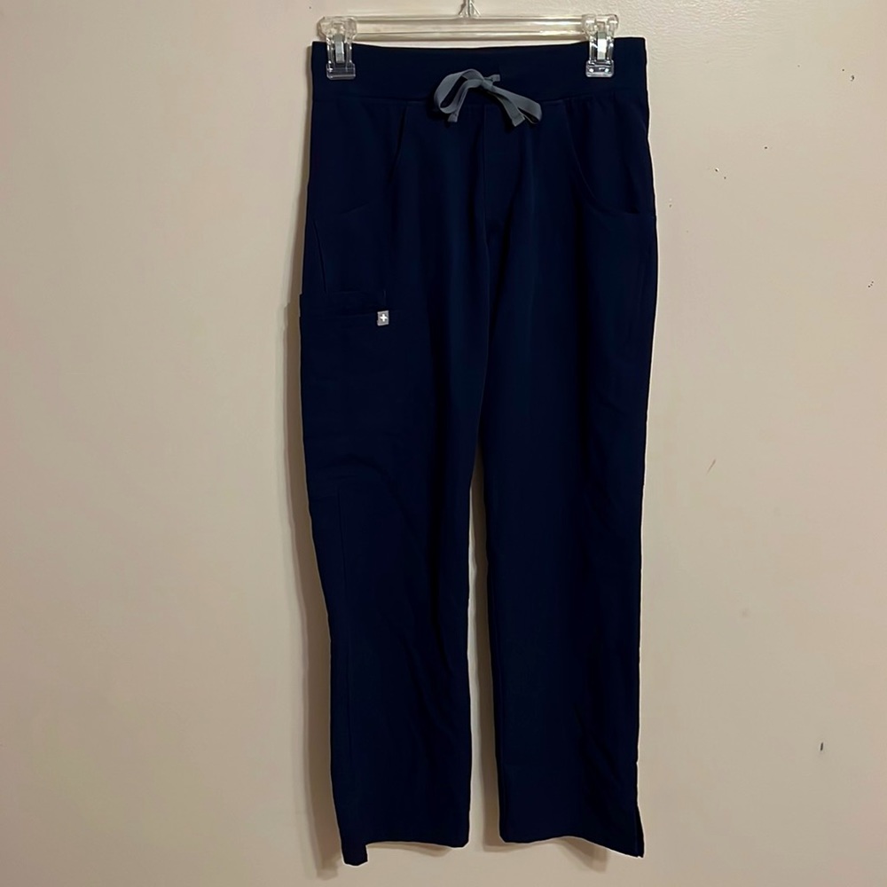 Figs Navy Scrub Set - Picture 7 of 13